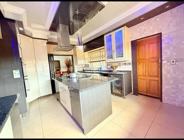 3 BEDROOM HOUSE FOR SALE IN VANDERBIJLPARK CW 6